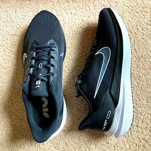 🆕 Nike Air Winflo 9 Men’s Running Shoes Sneakers Black/Gray/White